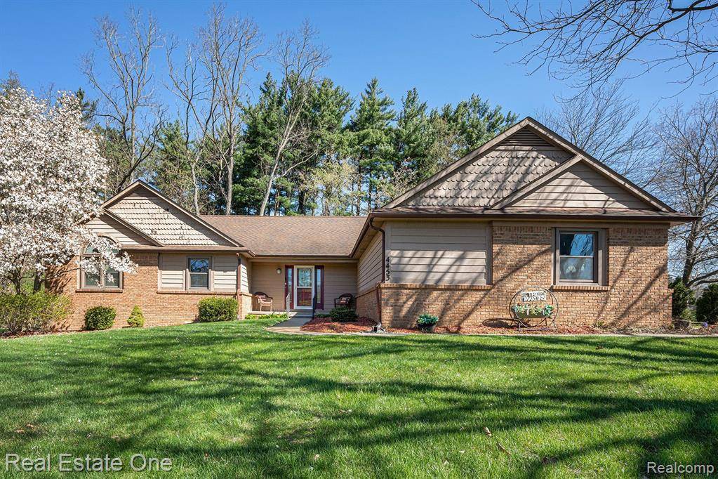 Commerce Twp, MI 48382,4453 RACEWOOD Drive