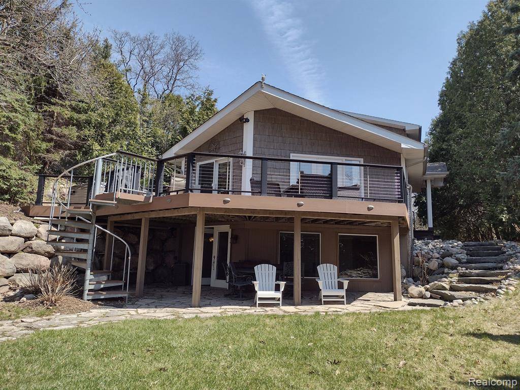 Waterford Twp, MI 48329,3489 WHITFIELD Drive