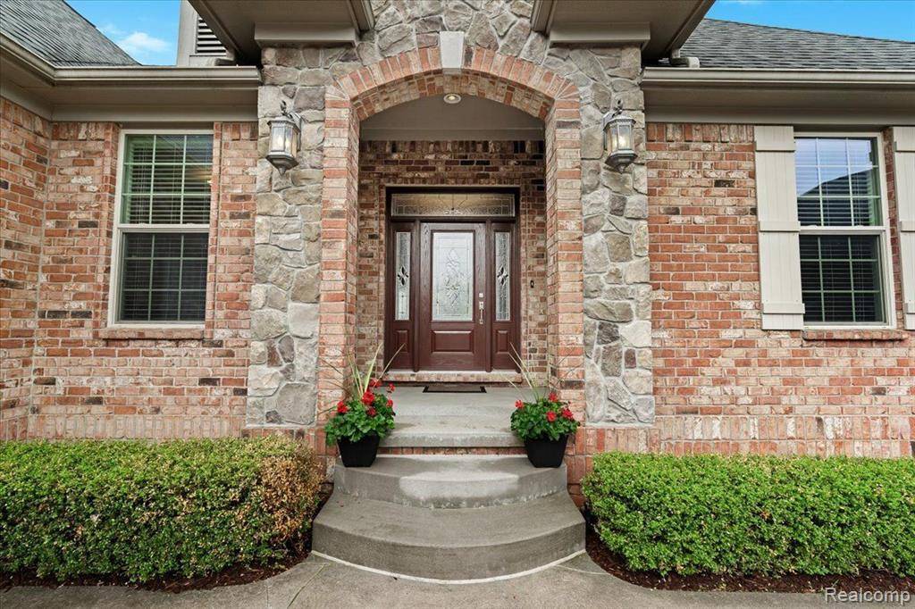 Green Oak Twp, MI 48178,8427 BOULDER SHORES Drive