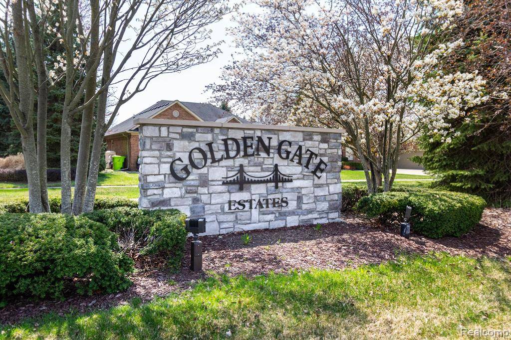 Macomb Twp, MI 48044,21665 AMBASSADOR Drive