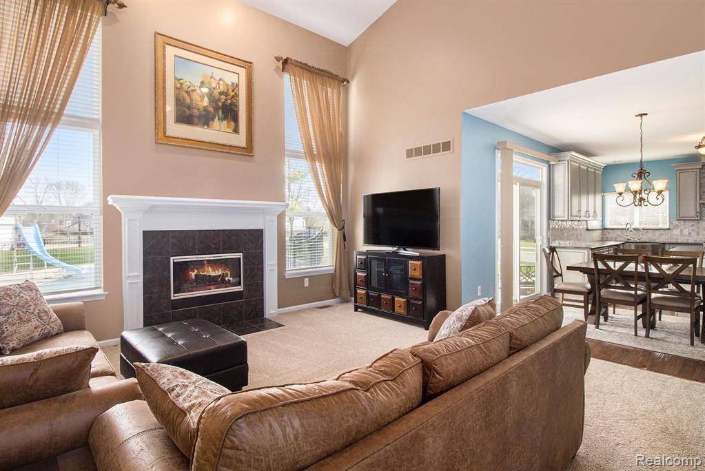 South Lyon, MI 48178,1348 CARTWRIGHT Lane