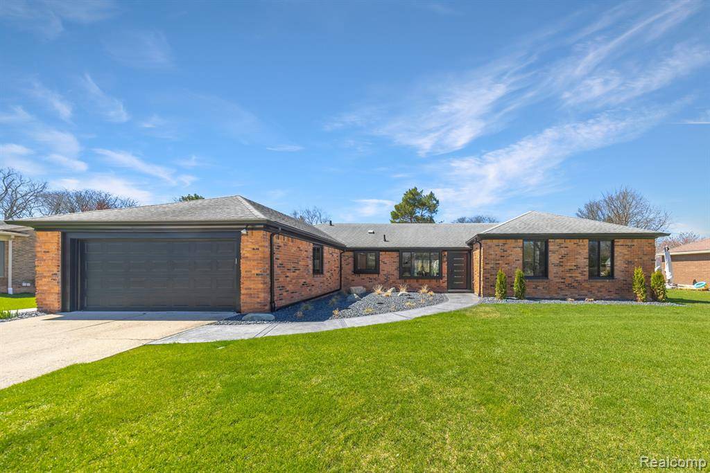 Northville, MI 48167,20385 LEXINGTON Boulevard