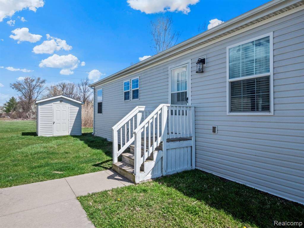 Brownstown Twp, MI 48134,24168 EDWIN Drive