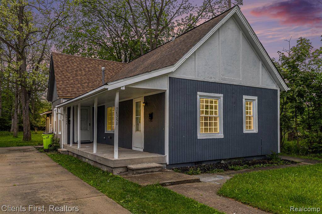 Flat Rock, MI 48134,26358 MOSES Street