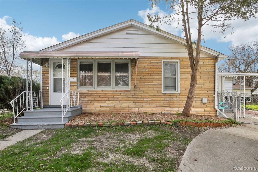 Ferndale, MI 48220,1684 UNIVERSITY Street