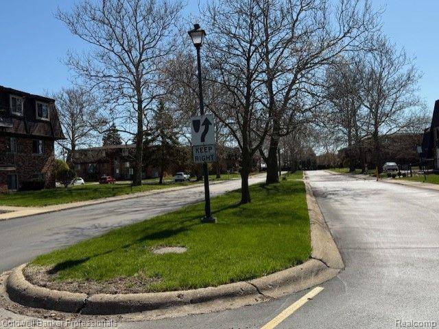St. Clair Shores, MI 48080,103 RIVIERA Drive