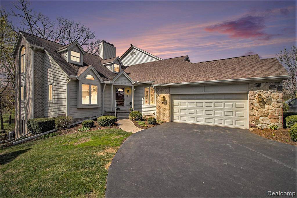 Genoa Twp, MI 48116,4592 GLEN EAGLES Drive