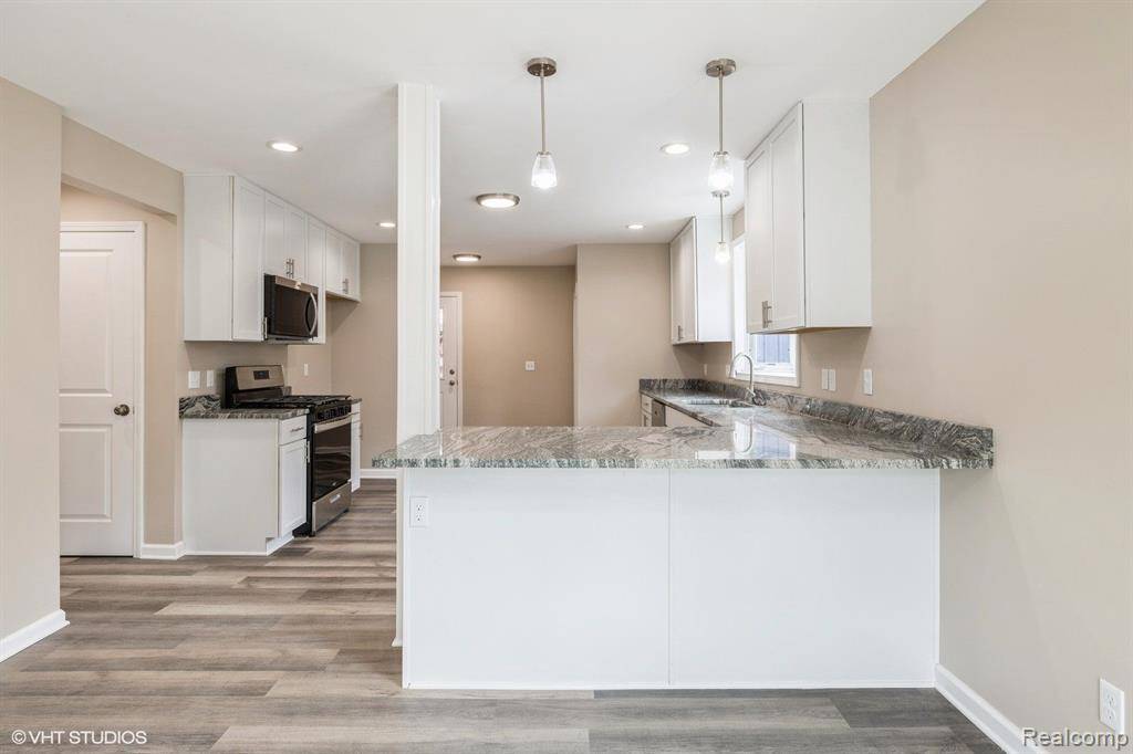 White Lake Twp, MI 48383,4170 NAVARRA
