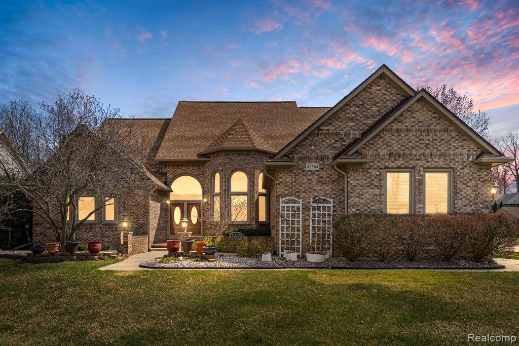 Clinton Twp, MI 48038,43564 VENA Court
