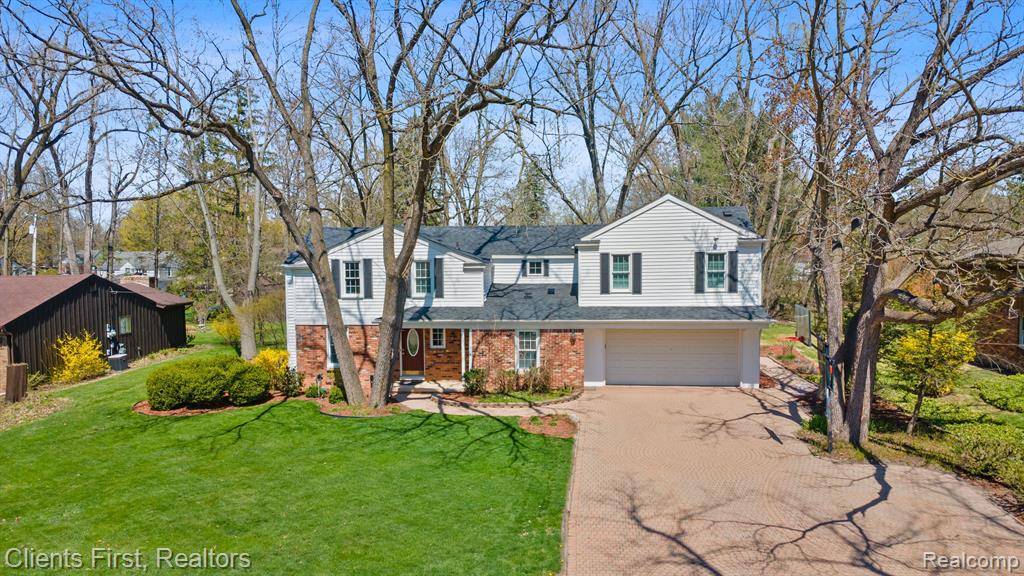 Grosse Ile Twp, MI 48138,9350 BYROMAR Lane