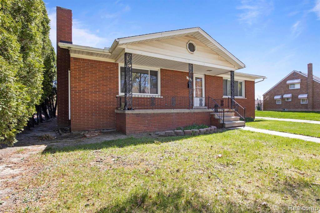 Dearborn, MI 48126,7110 NORMILE Street