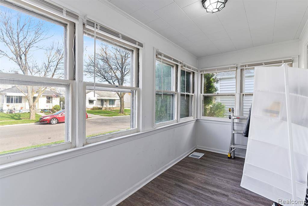Wyandotte, MI 48192,3814 17TH Street