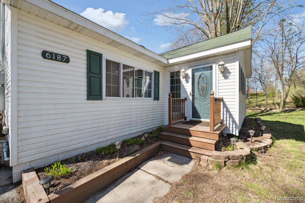 Green Oak Twp, MI 48116,6187 THREE LAKES Drive