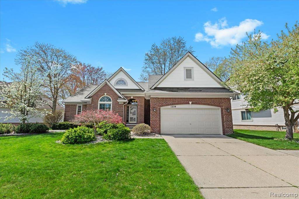 Wixom, MI 48393,1239 TRAILSIDE Boulevard