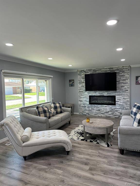 Warren, MI 48092,5137 GERALD Street