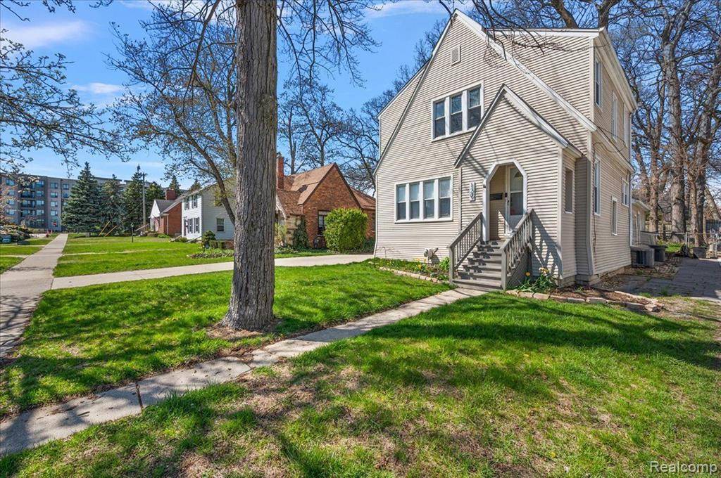 Royal Oak, MI 48067,129 E Maryland Avenue