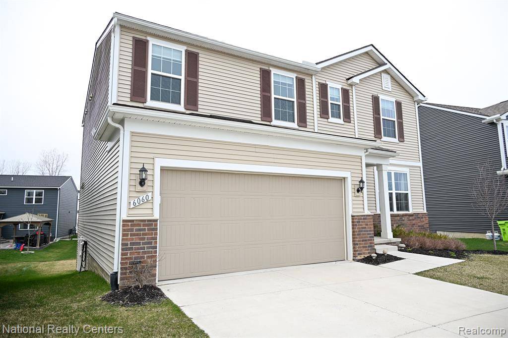 South Lyon, MI 48178,6060 FIELDSTONE Circle