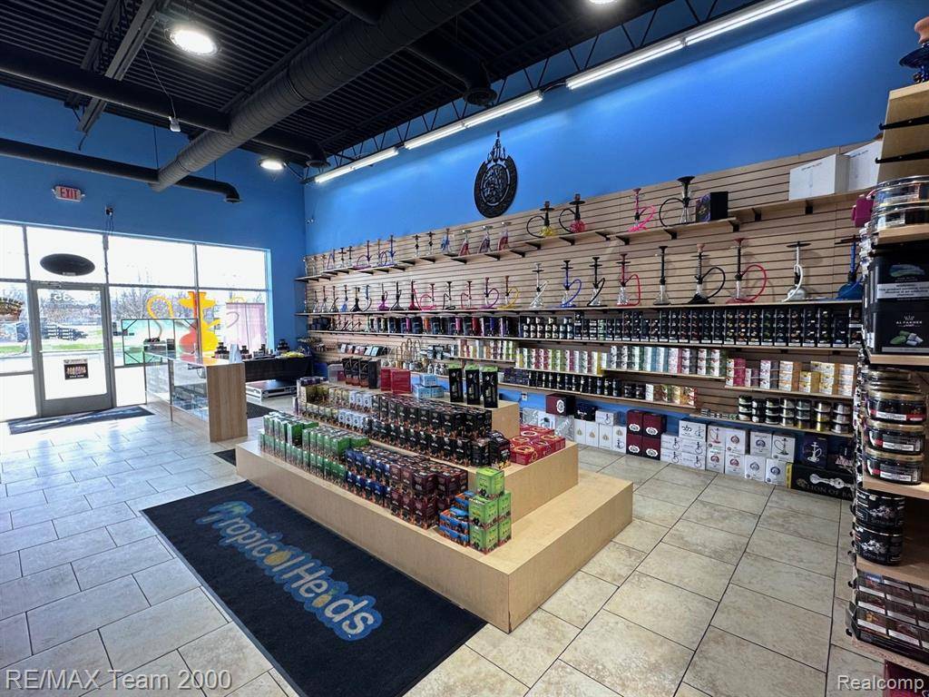 Dearborn Heights, MI 48127,8235 N TELEGRAPH ROAD