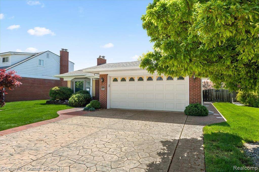 Allen Park, MI 48101,4669 PARKSIDE Boulevard