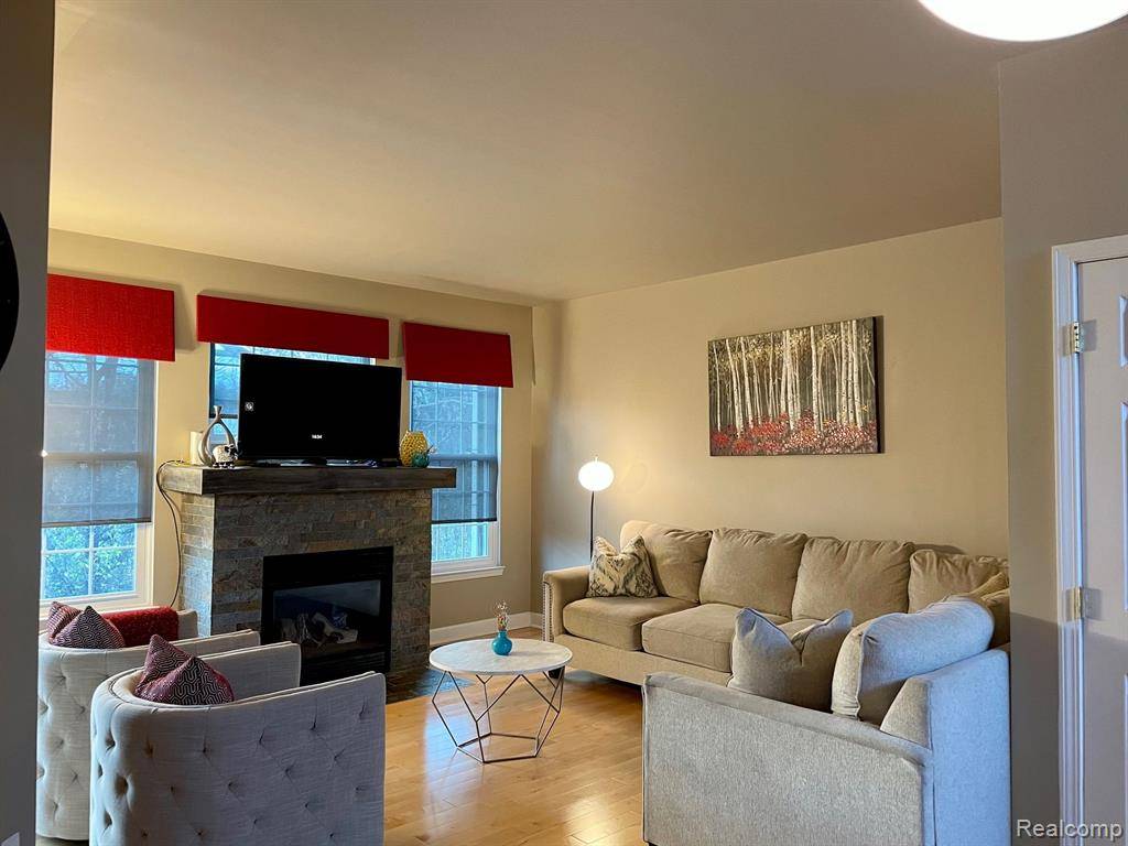 Canton Twp, MI 48188,2046 PRESERVE Circle W