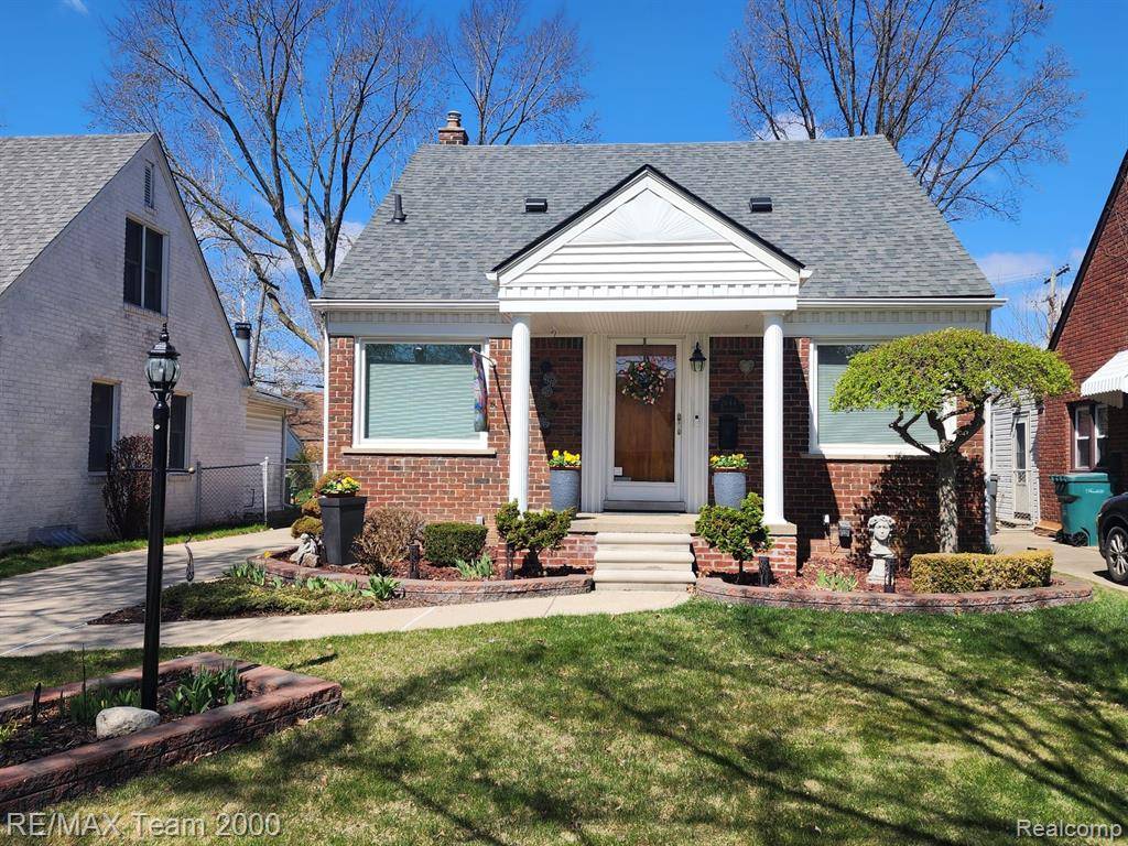 Dearborn, MI 48124,2644 HOLLYWOOD Street