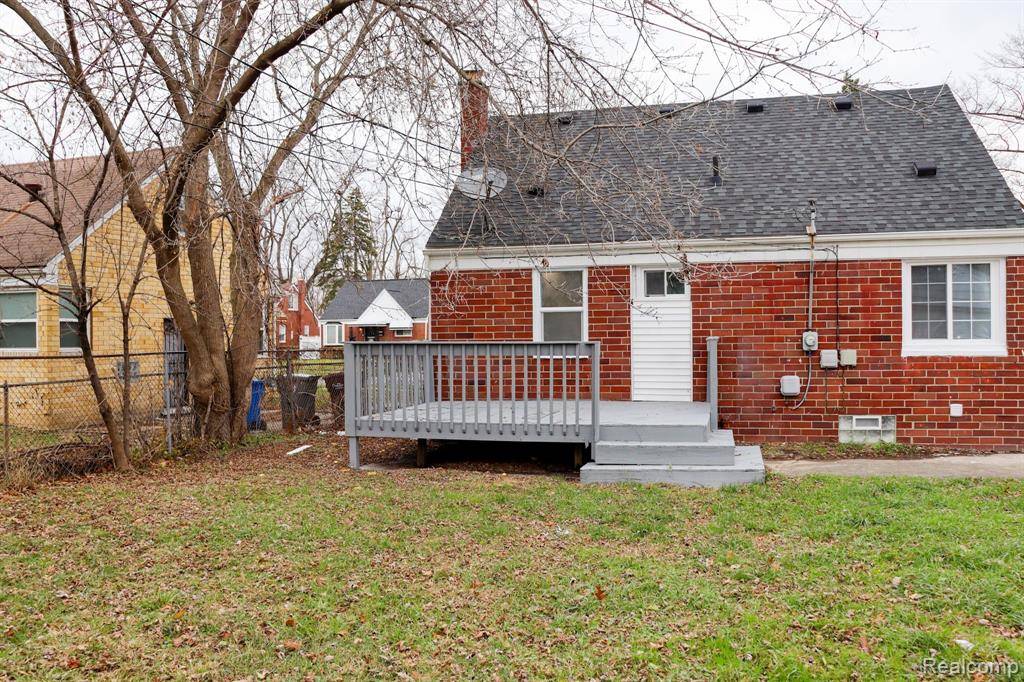 Inkster, MI 48141,1338 HELEN Street