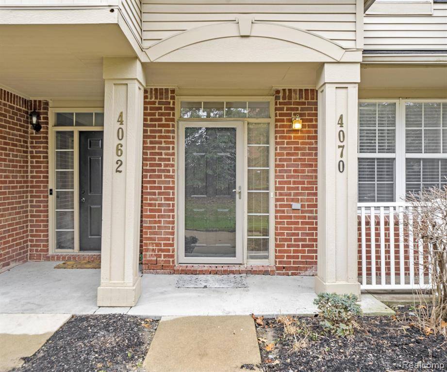 Canton Twp, MI 48188,4070 ELIZABETH Avenue