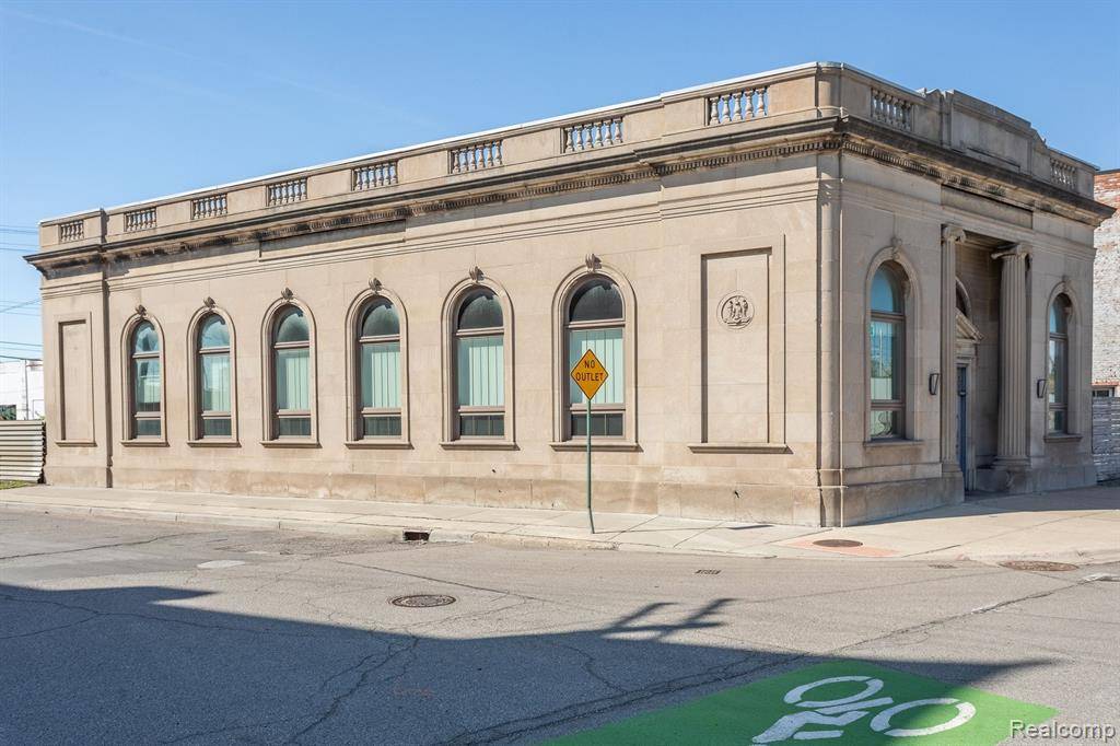 Detroit, MI 48216,3401 MICHIGAN Avenue