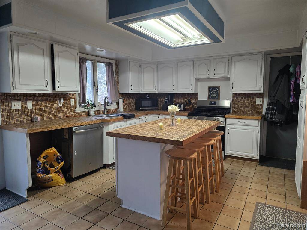 Flushing Twp, MI 48433,8177 W Mount Morris Road