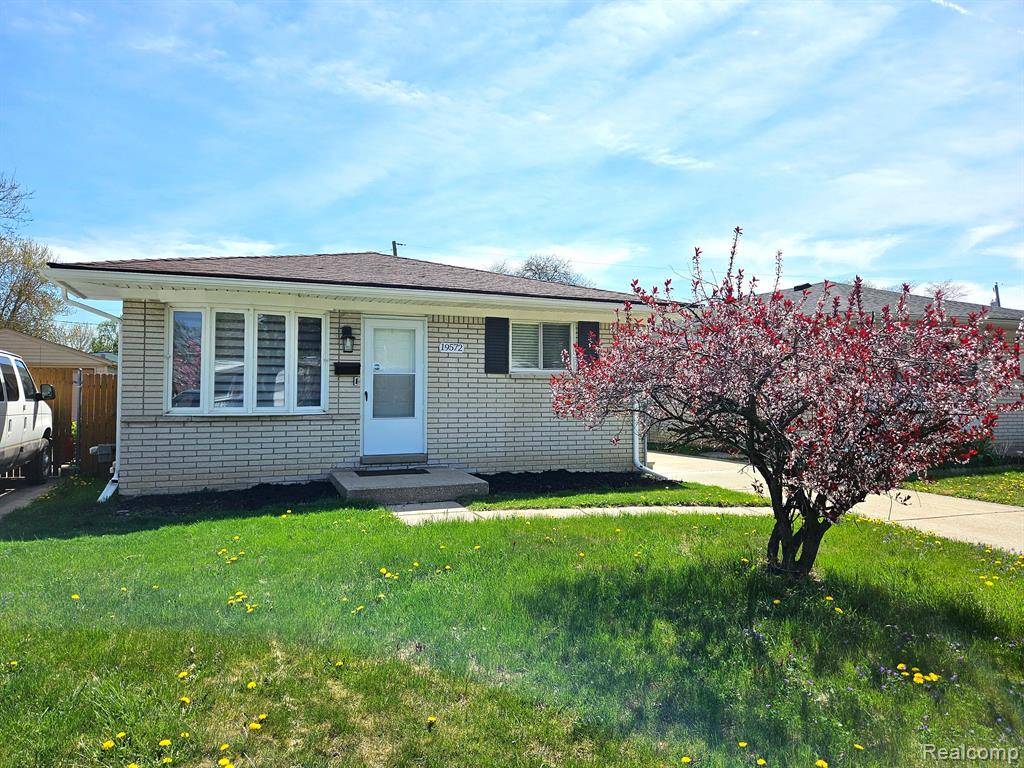 Clinton Twp, MI 48035,19572 WILLIAMSON Street