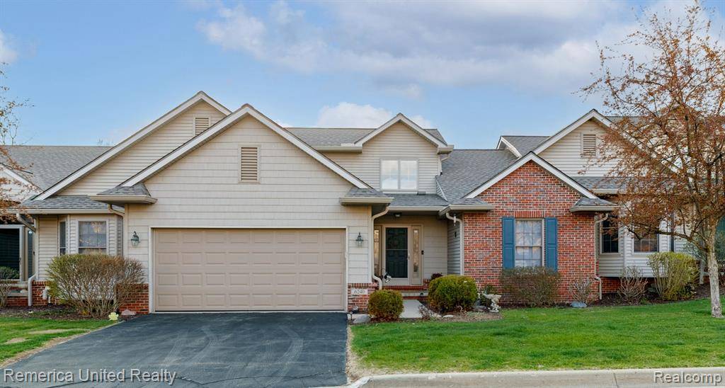 Brighton, MI 48116,6240 Northridge Hills Drive