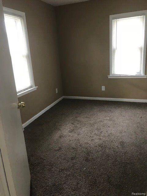 Eastpointe, MI 48021,23116 DONALD Avenue