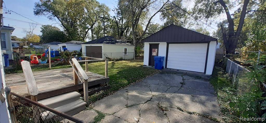 Warren, MI 48089,8662 FORD Avenue