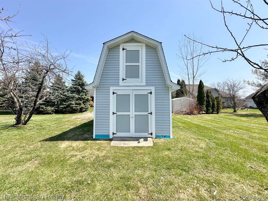 Fenton Twp, MI 48430,12293 TORREY Road