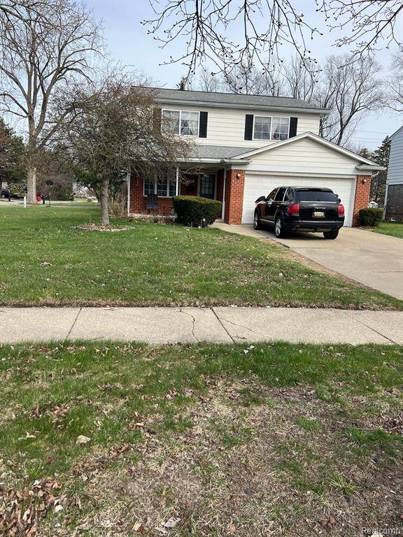 Southfield, MI 48075,24044 NE PIERCE Street E