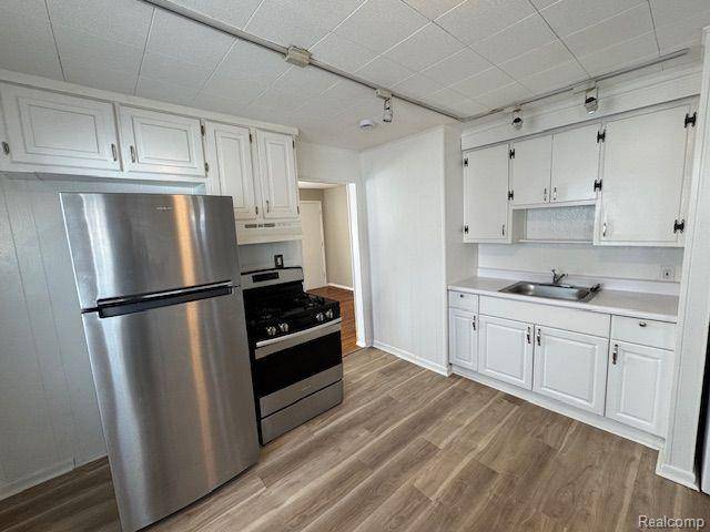 Ferndale, MI 48220,2215 BROWNING Street