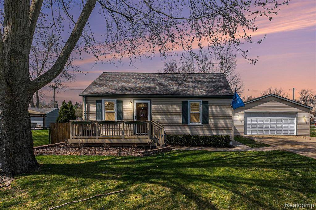 Rochester Hills, MI 48307,2784 FRANKSON Avenue
