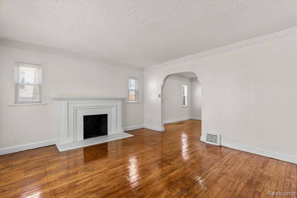 Detroit, MI 48227,13620 MANSFIELD Street