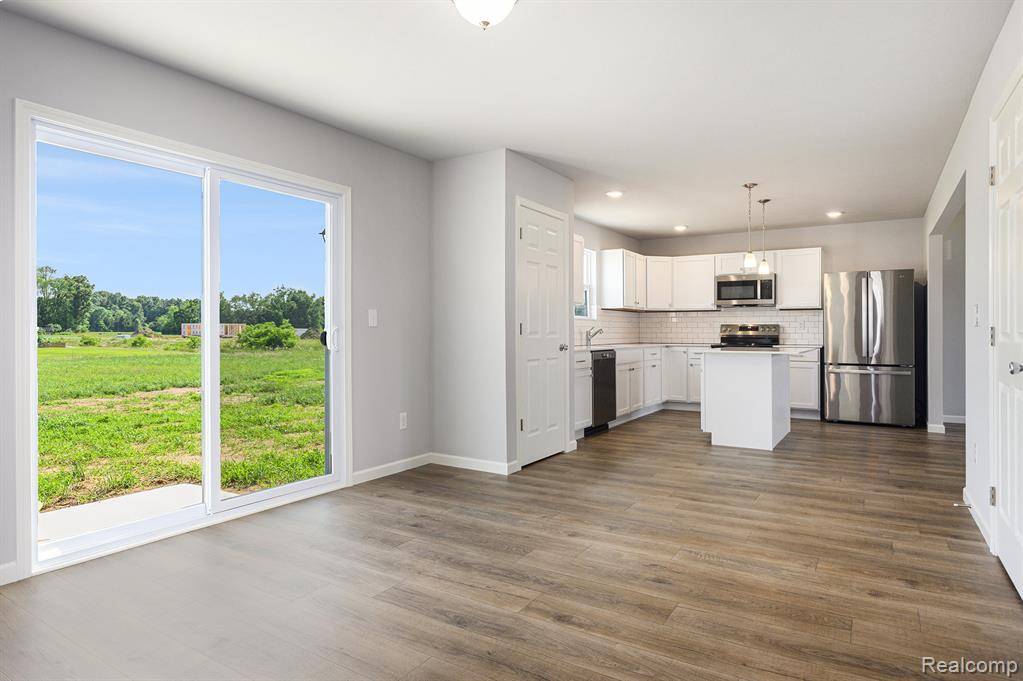 Fenton Twp, MI 48451,12499 Sharp Road