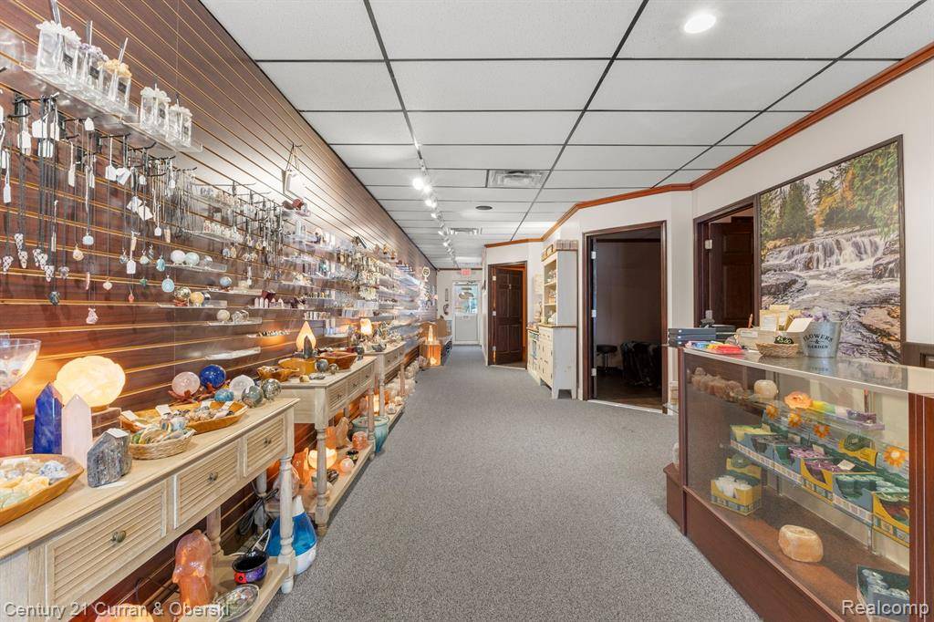 Garden City, MI 48135,30948 FORD Road