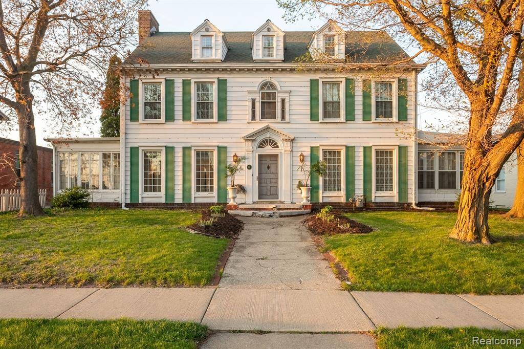 Monroe, MI 48162,39 E ELM Avenue