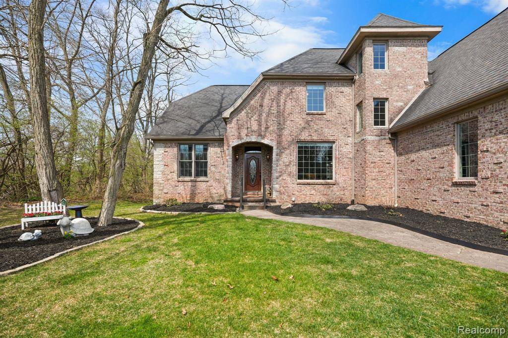 Oxford Twp, MI 48371,1050 DEER PATH Trail