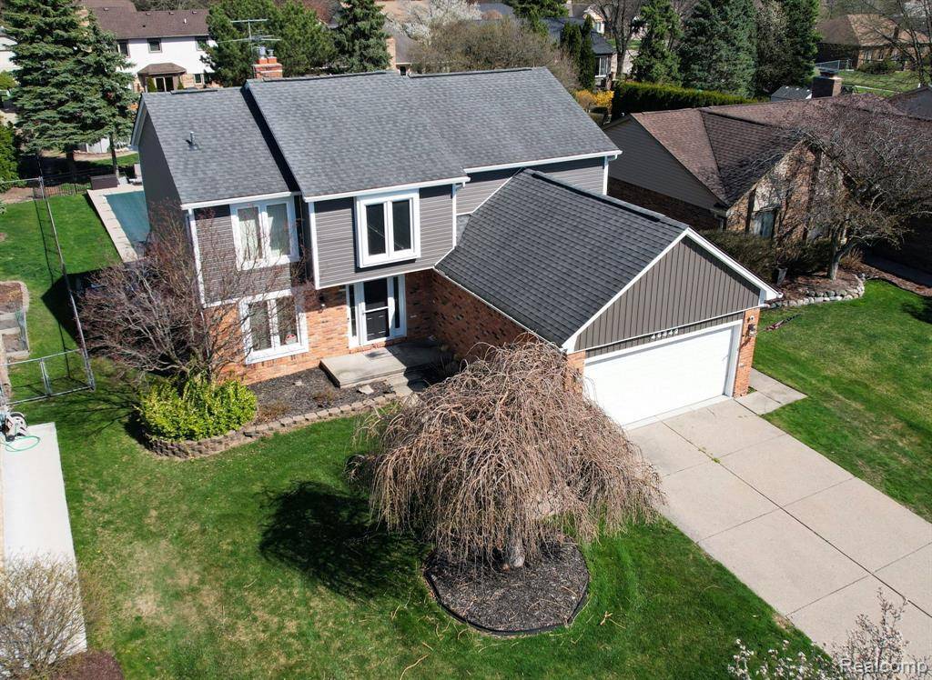 Macomb Twp, MI 48044,46842 FOXTAIL Court