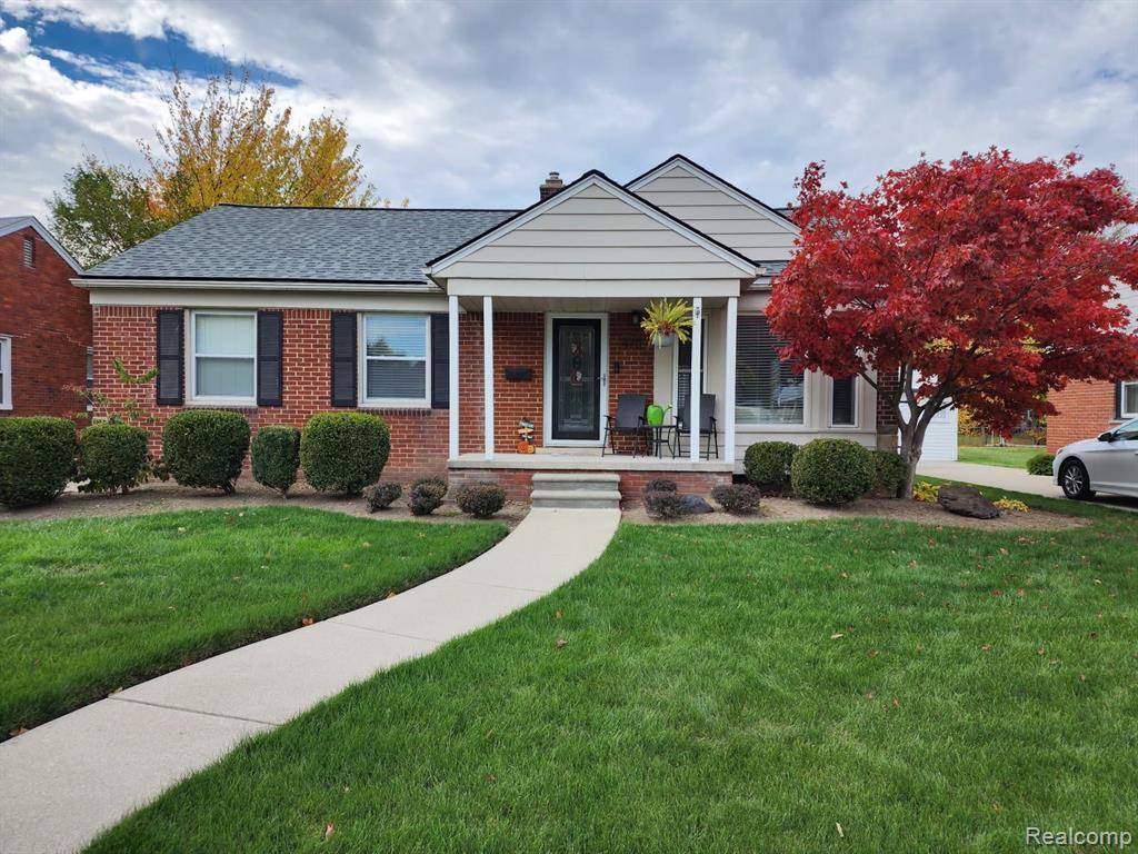 Royal Oak, MI 48073,4711 ROBINWOOD Avenue