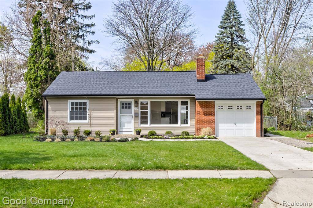 Southfield, MI 48076,27319 SHAGBARK Drive