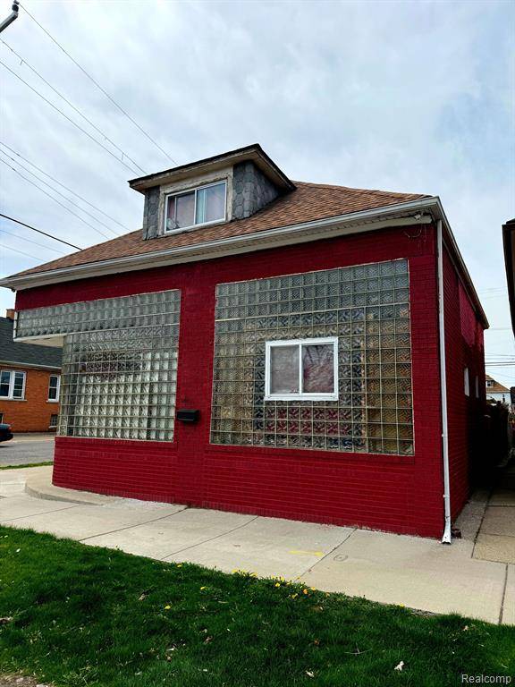 Hamtramck, MI 48212,11603 KLINGER Street