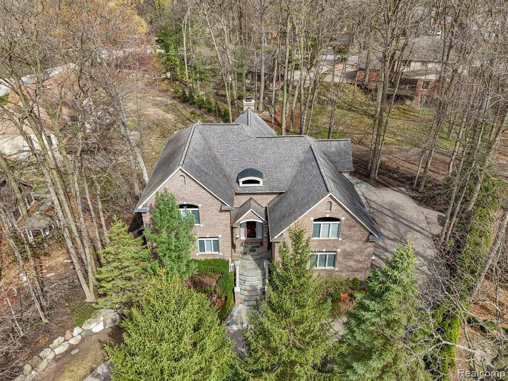 Northville, MI 48167,21480 LUJON Court