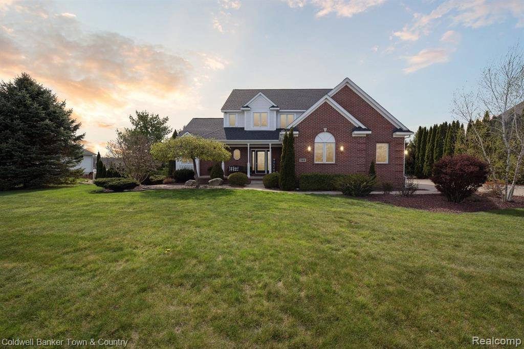 Hartland Twp, MI 48843,769 SADDLE CLUB Lane