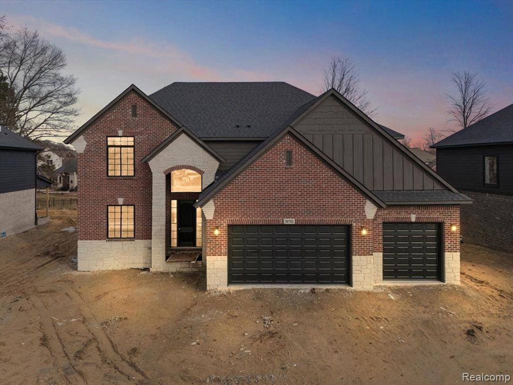 Macomb Twp, MI 48042,50702 MISTWOOD Drive