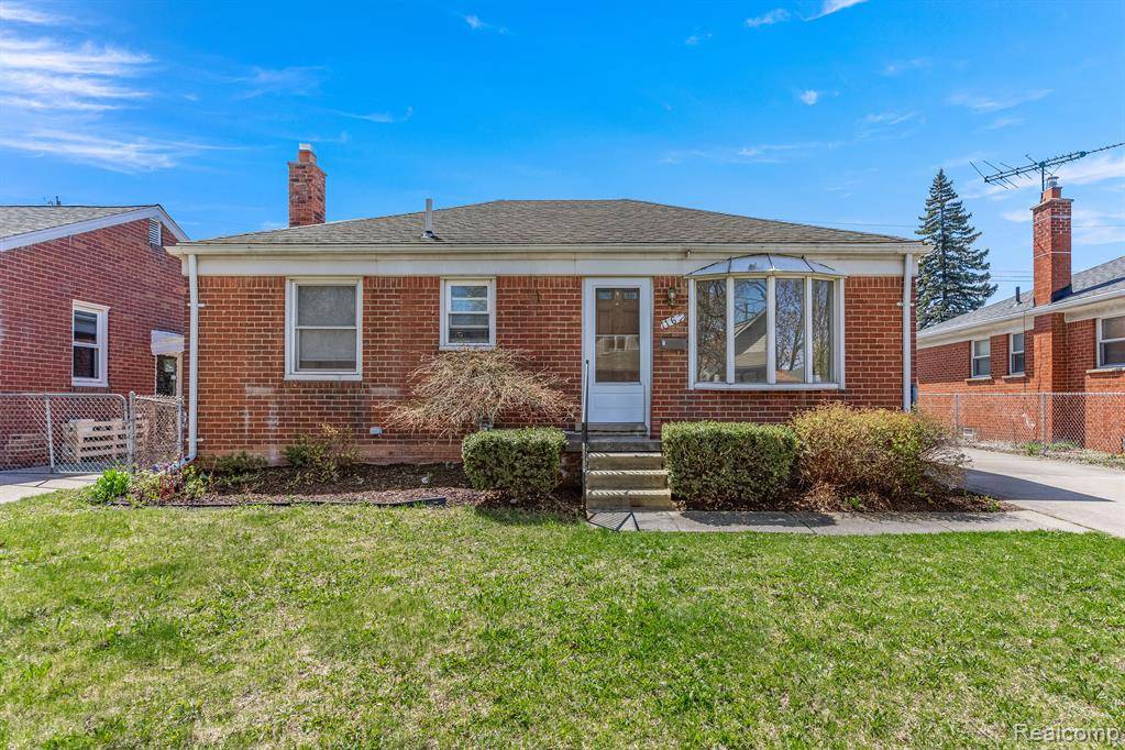 Lincoln Park, MI 48146,1167 FARNHAM Avenue